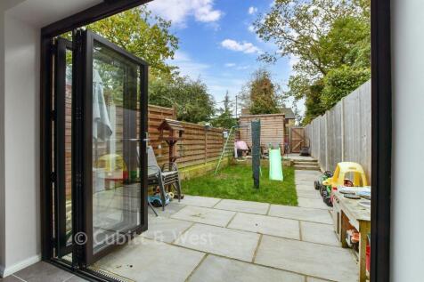 External Lifestyle Photograph