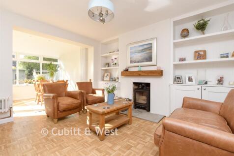 Family/Breakfast Area