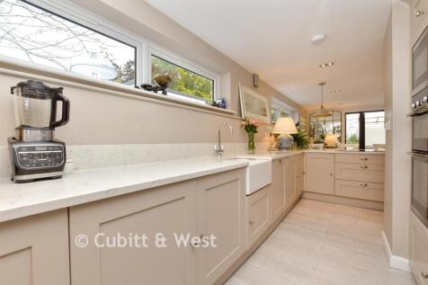 Kitchen/Dining/ Sitting Area