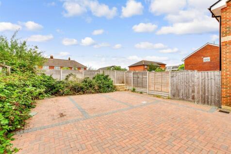 External Lifestyle Photograph