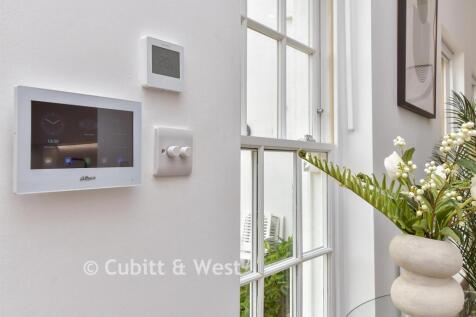 Internal Lifestyle Photograph