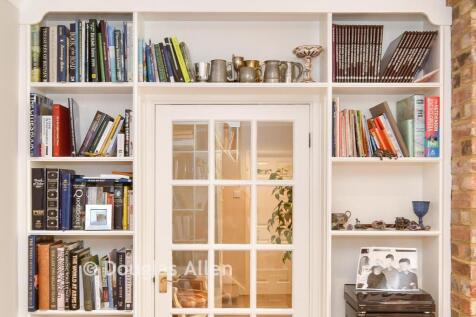 Internal Lifestyle Photograph