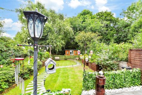 External Lifestyle Photograph