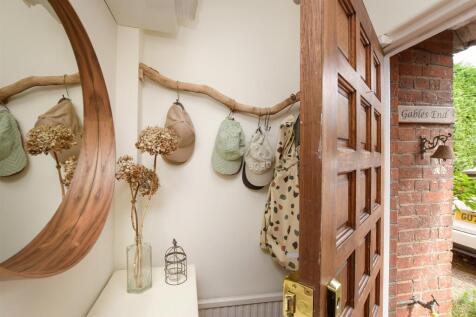 Internal Lifestyle Photograph