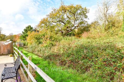 External Lifestyle Photograph