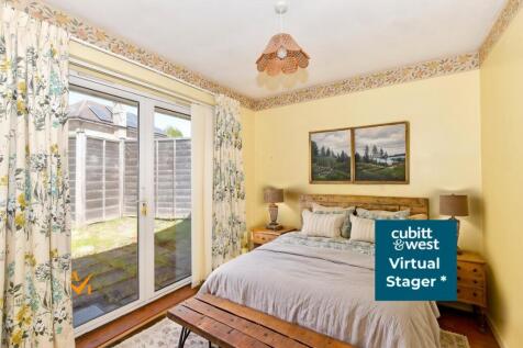 Bedroom 2/ Dining Room (Farmhouse Style)