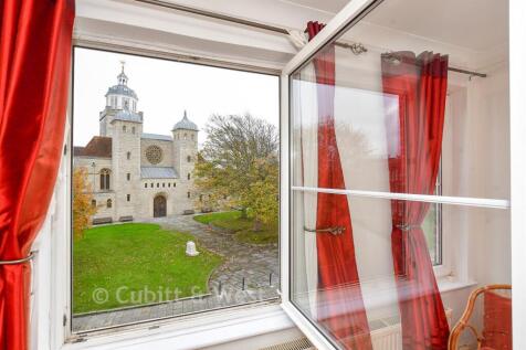 Internal Lifestyle Photograph