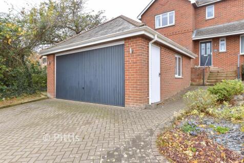 Workshop/Outbuildings