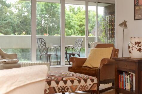 Internal Lifestyle Photograph