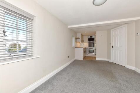 Lounge /Kitchen/ Diner