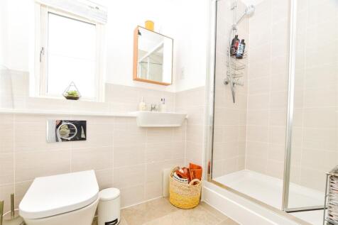 En Suite Shower Room