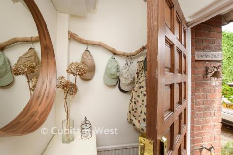 Internal Lifestyle Photograph