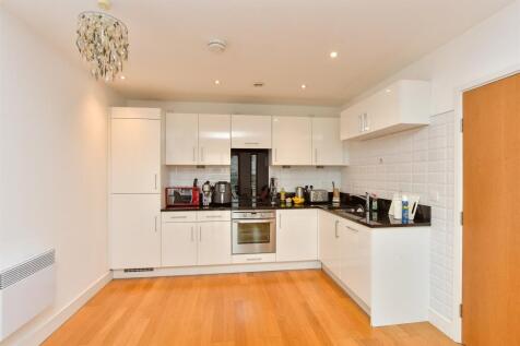 Kitchen/ Living Area