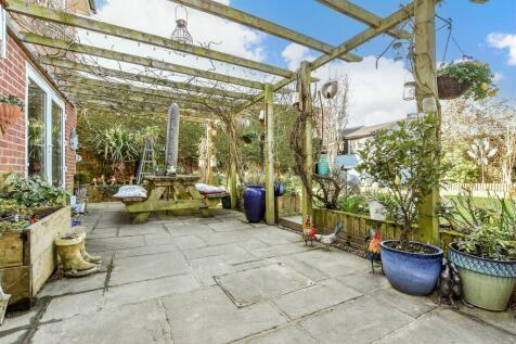 Patio / Decking