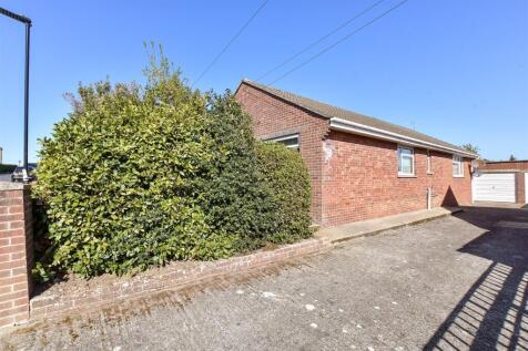 Driveway/Parking