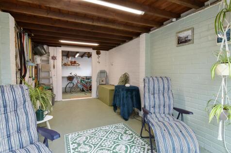 Room 1
