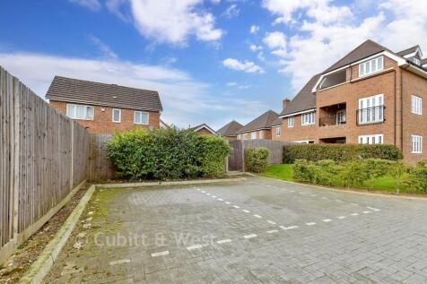 Driveway/Parking