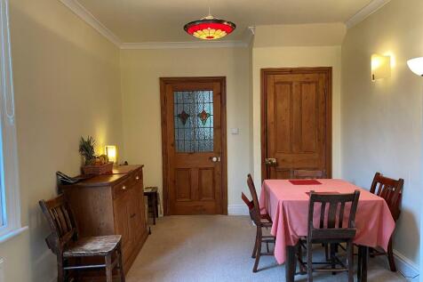 Breakfast Room