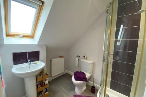 En Suite Bedroom Six