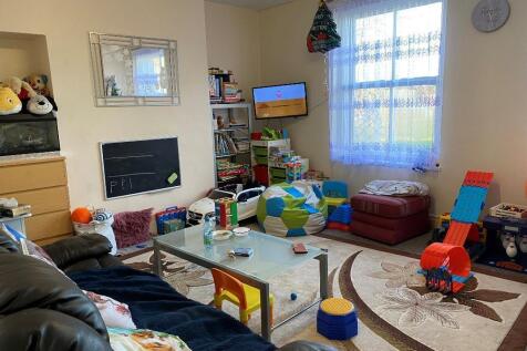 Flat 2 Lounge