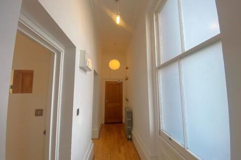 Private Entrance Hall