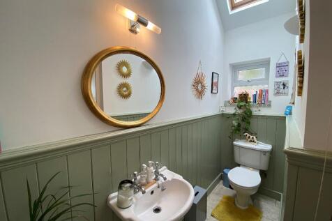 GF Bathroom