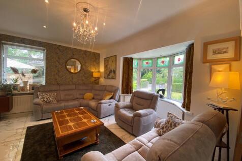 Through Lounge