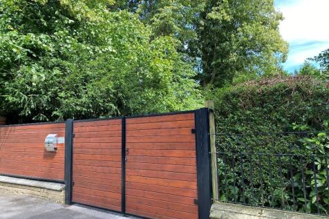 Private Gates