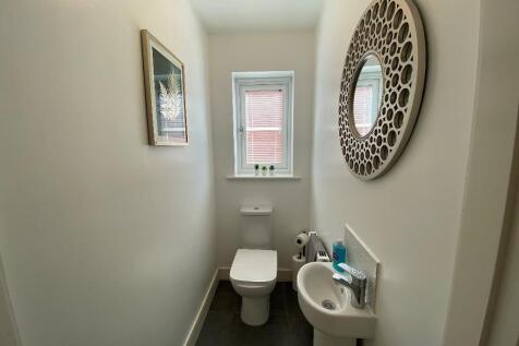 GF WC