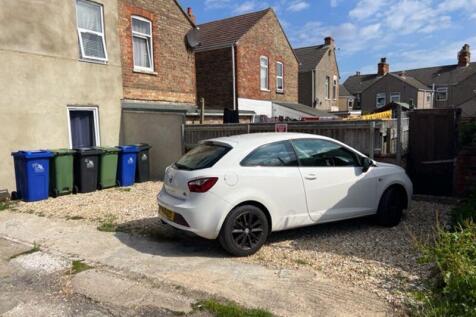 Parking to rear