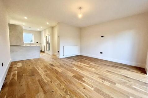 Open plan living diner kitchen