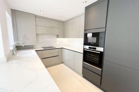 Kitchen Alt View