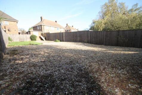 Rear garden view 2