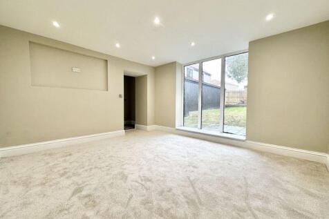 Sun Room/Annex