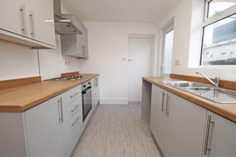 Kitchen alt view