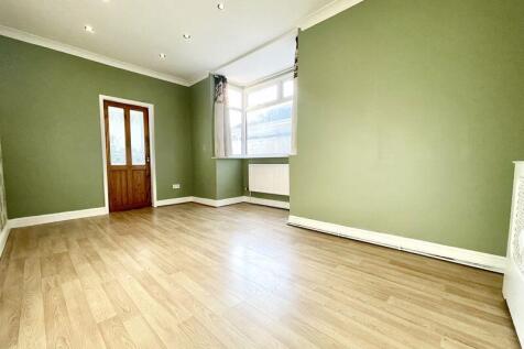 Dining Room Alt View