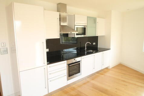 fitted kitchen