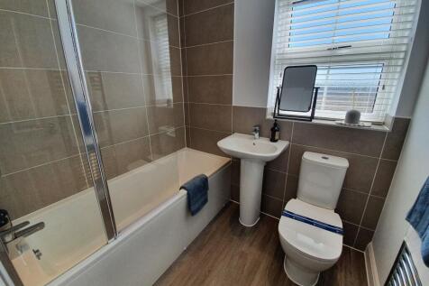 Bathroom Show Home Image