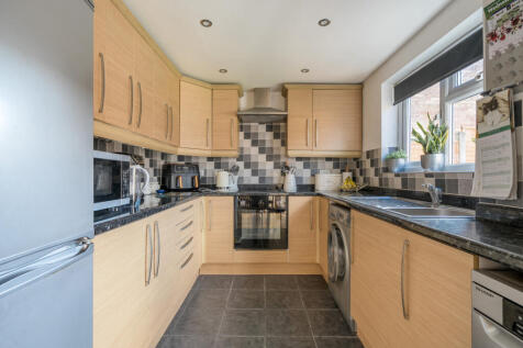 1359452-7-68dba87...