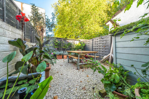 1358008-5-68df866...