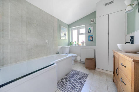 1358008-15-68df8a...