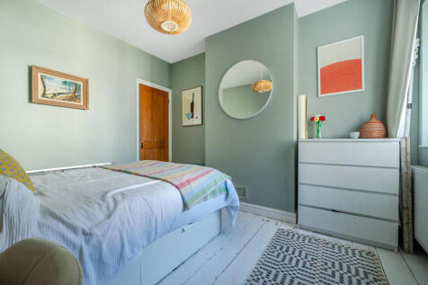 1358008-16-68df8b...