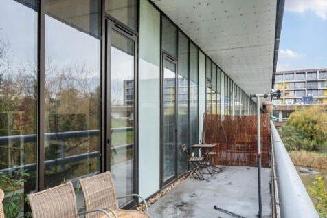 1380285-4-6914af8...