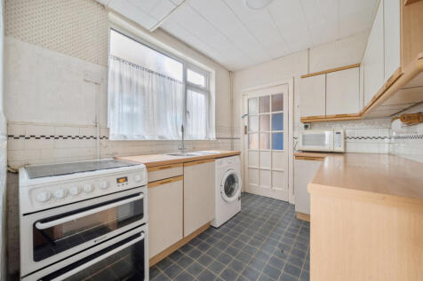 1385642-19-692709...