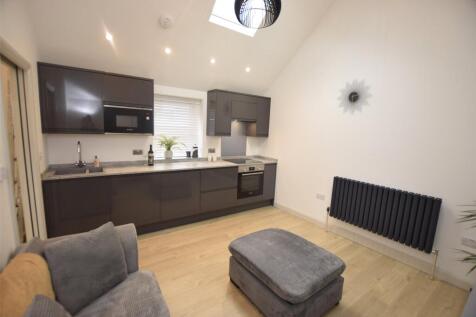 Living Room/Kitchen