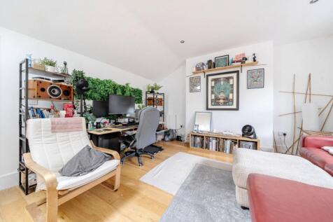 Living/Kitchen