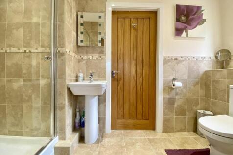 Jack &amp; Jill En-suite