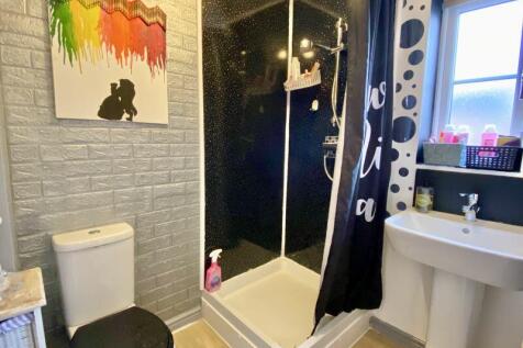Master En-suite