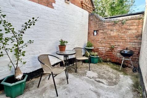 Courtyard Garden