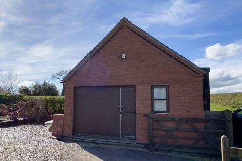 Detached Garage
